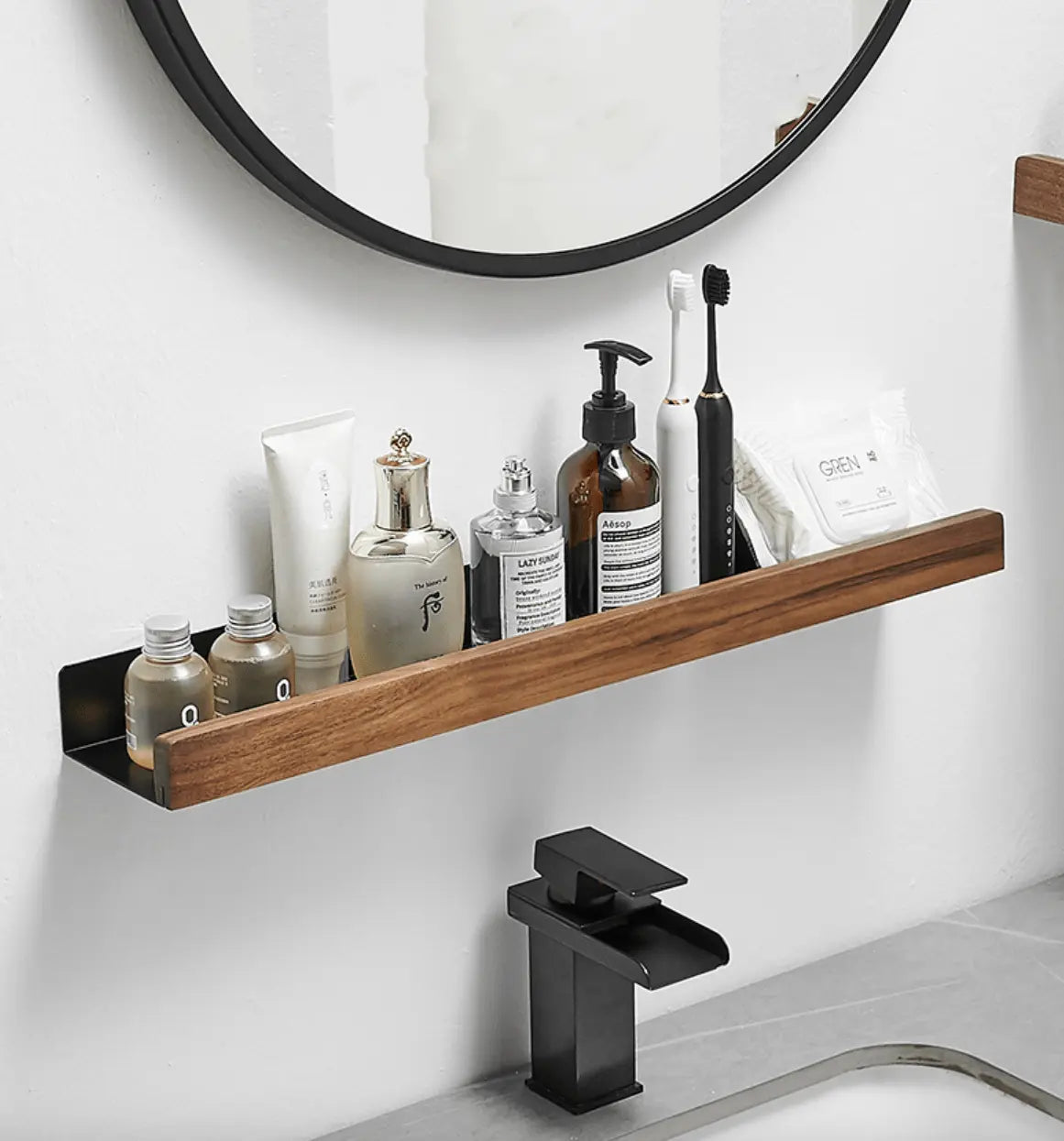 Étagère murale SaniSupreme 40 cm en noir mat avec bordure en noyer, porte-accessoires de douche moderne